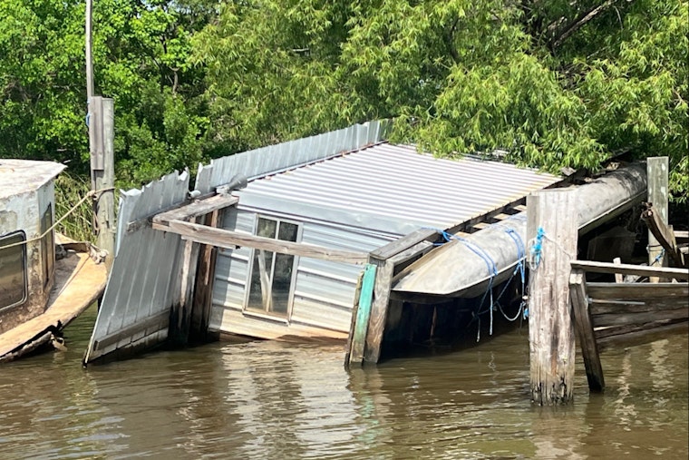 LDWF Targets Unregistered Houseboats to Ensure Navigational Safety on Louisiana Waterways