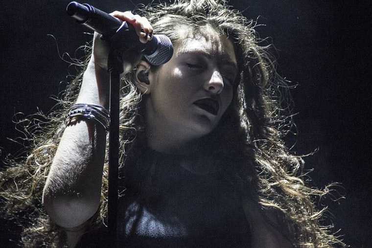 Lorde Set to Enchant San Francisco Fans on 'Ultrasound' World Tour with New Album 'Virgin'