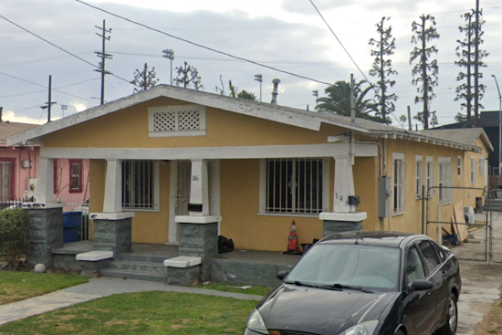 Los Angeles Firefighters Extinguish South Park Home Blaze, Cause Under Investigation
