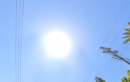 Los Angeles to Enjoy Sunny Week with Brief Chance of Showers Over the Weekend