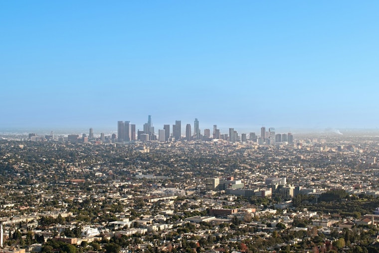Los Angeles Welcomes Break in Morning Clouds with Sunshine and Mild Breezes