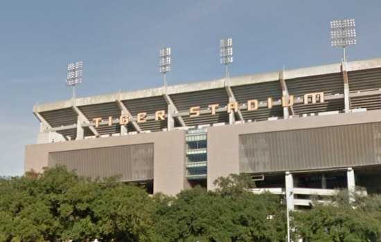 LSU Tigers Leap to No. 1 in Baseball Rankings After Triumph Over Arkansas