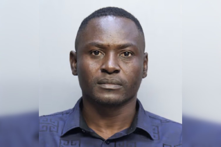 Lyft Driver Arrested for False Imprisonment and Stalking of Starbucks Employee in Homestead