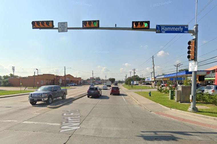Man Fatally Shot by Houston Police After Allegedly Threatening Officers with Bat and Concrete in Spring Branch