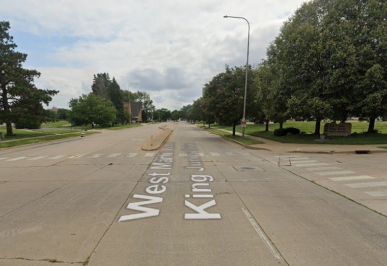 Man Hospitalized After Shooting in South Peoria, Police Seeking Leads