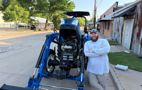 Mansfield's Parks & Recreation Tractor Earns Honorable Mention at Historic Downtown Car Show