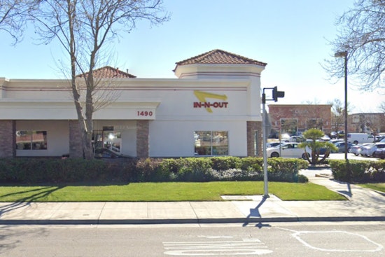 Manteca Police Officers Involved in Shooting at In-N-Out Burger Parking Lot After Van Rams Patrol Cars