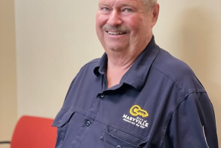 Maryville Honors Retiring Service Technician Donnie Williams for Decades of Dedication to City’s Electric System
