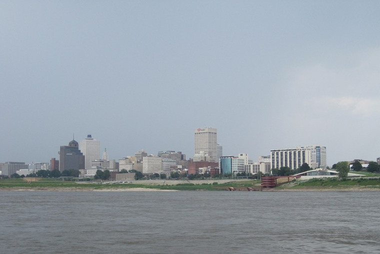 Memphis Braces for Unpredictable Weather: Showers, Thunderstorms, and Warmth on the Horizon