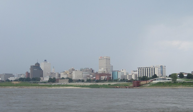 Memphis Braces for Unpredictable Weather: Showers, Thunderstorms, and Warmth on the Horizon