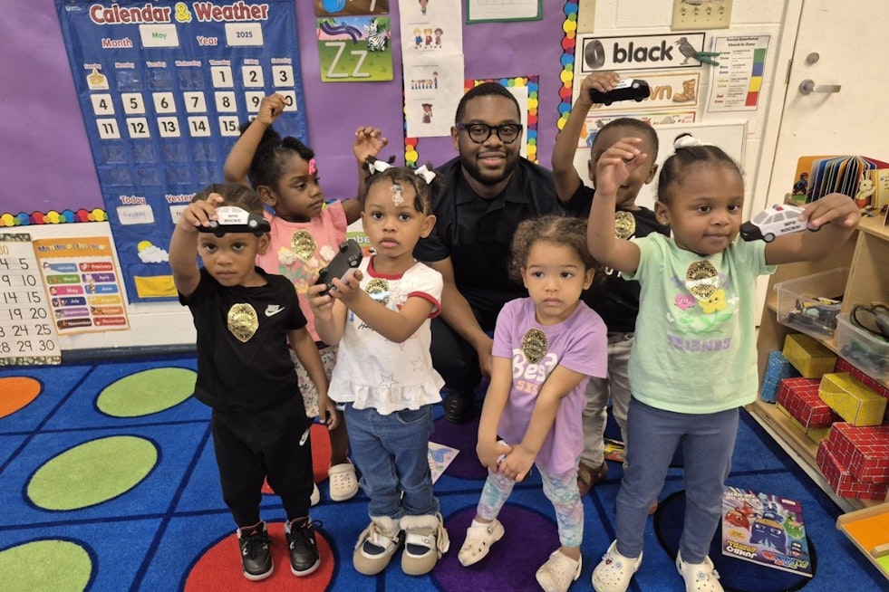 Memphis Police Engage with Elementary Students on Career Day to Foster Community Trust