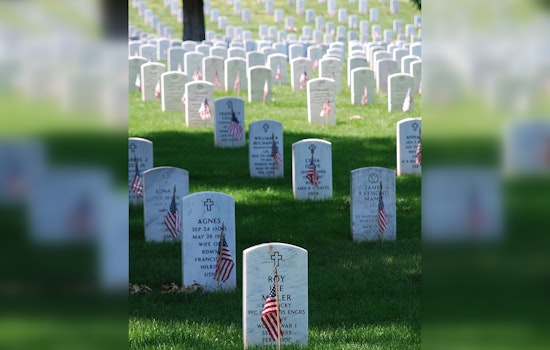 Miami Beach Honors Fallen Heroes with Wreath-Laying and Sky-High Spectacles on Memorial Day