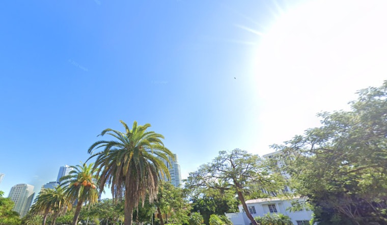 Miami Braces for Warm Holiday Weekend with Sporadic Thunderstorms and High UV Index