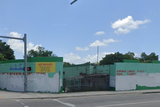 Miami Fire Rescue Battles Blaze at Abandoned Warehouse, Urges Precautions for Residents