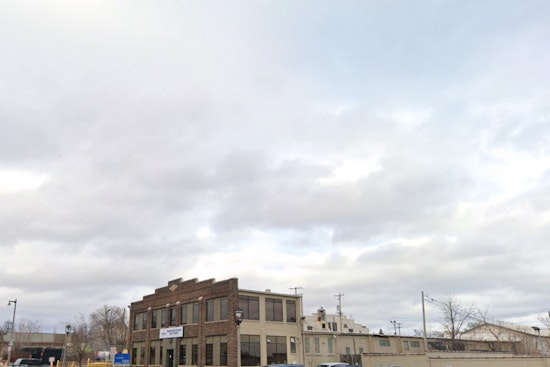Milwaukee Braces for Cool, Partly Cloudy Week with Chance of Showers, Says National Weather Service