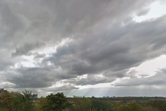 Milwaukee Braces for Week of Fluctuating Weather with Sun Showers and Gusty Winds Expected