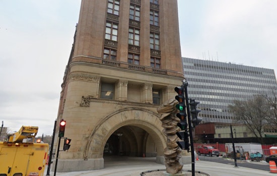 Milwaukee Committee to Review Building Codes for Sprinkler Systems at City Hall in Wake of Apartment Fire