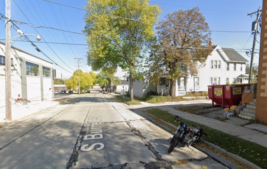 Milwaukee Home Engulfed in Flames Leaves One Dead, Firefighters Investigate Cause