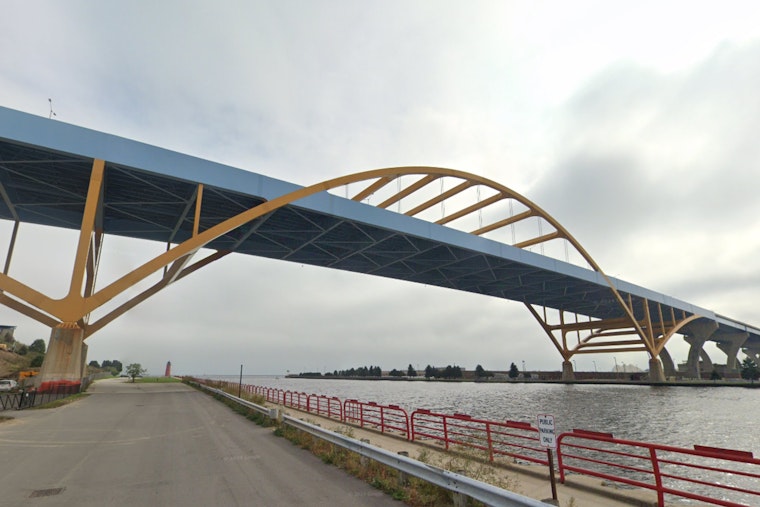 Milwaukee Pays Tribute to Fallen Firefighters with Memorial Service and Illuminated Hoan Bridge