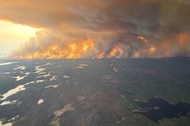 Minneapolis Residents Warned of Poor Air Quality as Wildfire Smoke Engulfs Minnesota