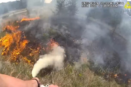 Minnesota First Responders, Including State Trooper, Show Remarkable Teamwork Battling Grass Fire Near Virginia