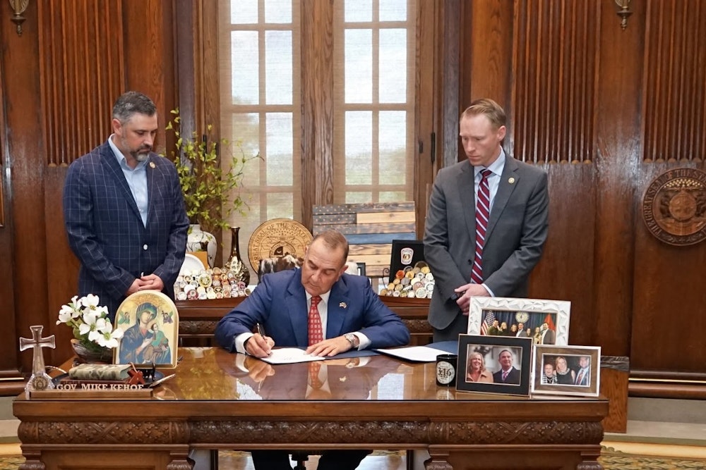 Missouri Dedicates Highway Memorial to Missionaries Slain in Haiti as Governor Kehoe Honors Natalie and David Lloyd's Legacy
