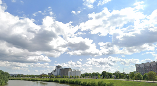 Mixed Weather Ahead for Indianapolis with Rain, Thunderstorms, and Sunshine