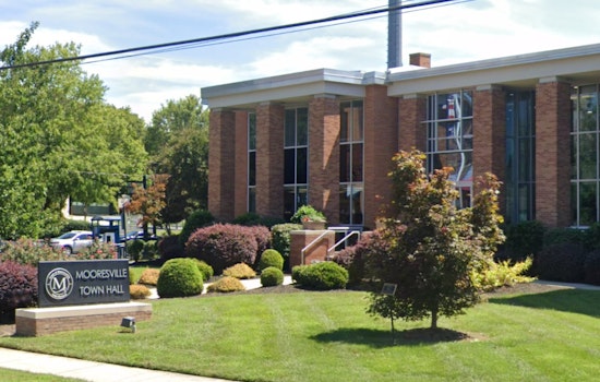 Mooresville Moves National Police Week Ceremony Indoors to Honor Fallen Officers