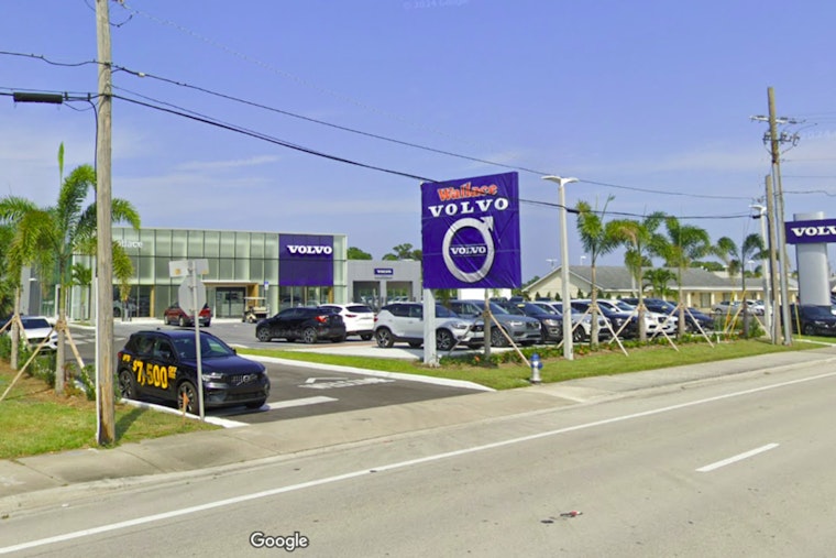 Multiple Vehicles Engulfed by Fire at Wallace Volvo Dealership in Stuart, Investigation Underway