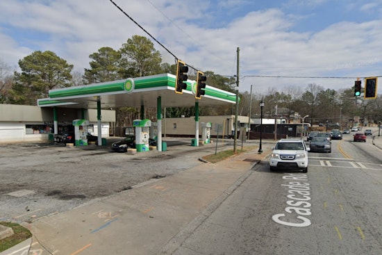 Multiple Victims Injured in Southwest Atlanta Shooting on Cascade Road, Investigation Underway
