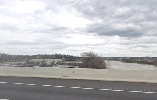 Nashville Grapples with Mixed Weather as Showers, Thunderstorms and Sunny Spells Predicted