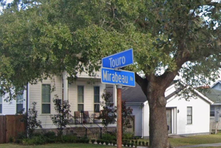 New Orleans Alert as Mirabeau Ave and Touro St Intersection Closes for Major Infrastructure Overhaul