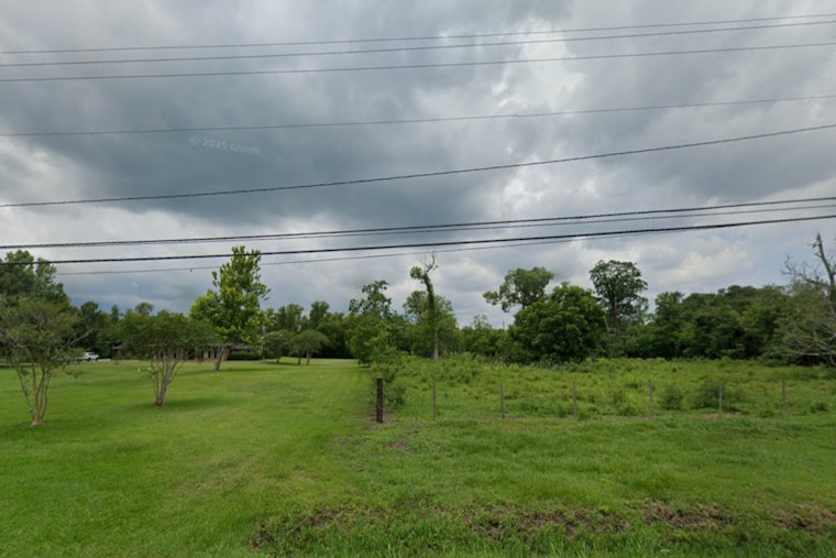 New Orleans Braces for Potential Showers and Thunderstorms, Mixed Week Ahead According to NWS