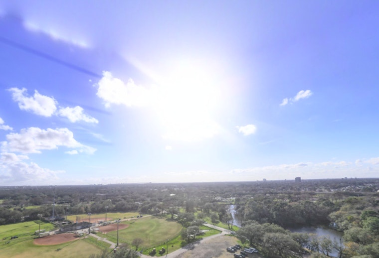 New Orleans Welcomes Stretch of Sunny Days with Evening Thunderstorms on the Horizon