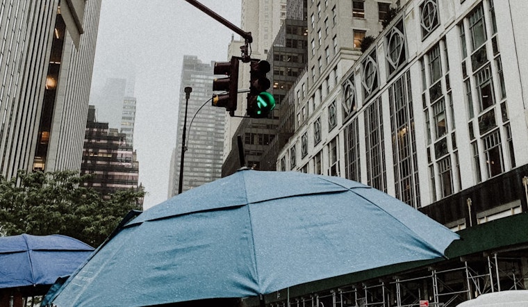 New York City Braces for Showers and Thunderstorms as No Severe Weather Warnings Are Issued