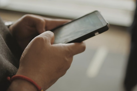 New York Schools' "Bell-to-Bell" Smartphone Ban Exemptions Prompt Concerns Amongst Parents and Educators