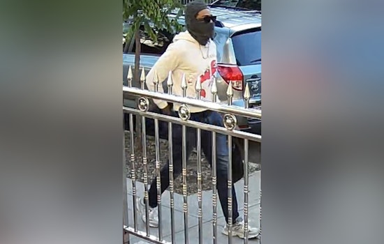 NYPD Seeks Public's Help to Find Suspect in Bronx Armed Robbery, $3,500 Reward Offered