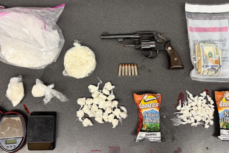 Oakland Chase Leads to Arrest and Discovery of Gun, Drugs on Baldwin Street