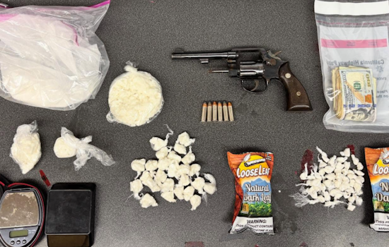 Oakland Chase Leads to Arrest and Discovery of Gun, Drugs on Baldwin Street