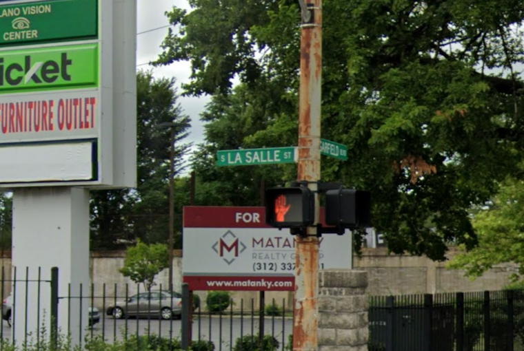 Off-Duty Chicago Police Officer Involved in Shooting During Domestic Disturbance on S. La Salle St.