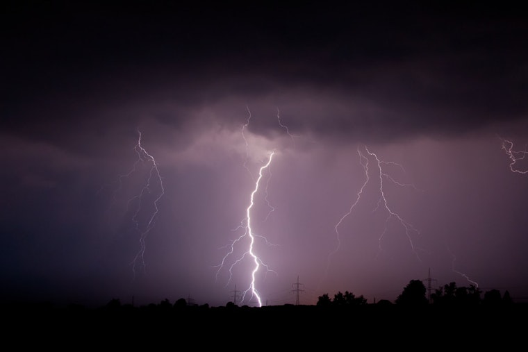 Oklahoma City Braces for Showers and Thunderstorms as Unsettled Weather Takes Hold