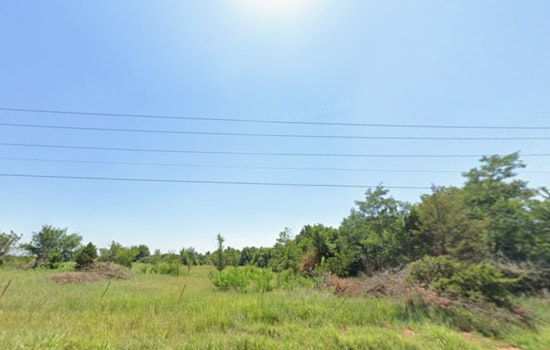 Oklahoma City Braces for Spring Weather Whirlwind with Highs of 89°F and Thunderstorm Chances