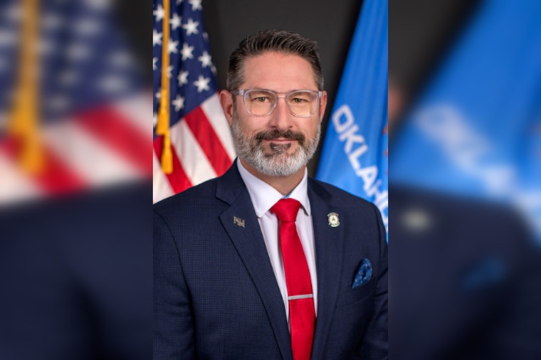Oklahoma House Passes Innovative Bill to Boost Tutoring, Offers Merit-Based Bonuses for Teachers