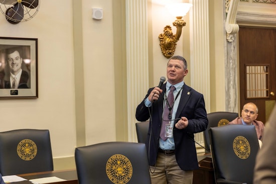 Oklahoma House Passes Stringent Trucking Bill Requiring Visas and English Proficiency for Foreign Drivers