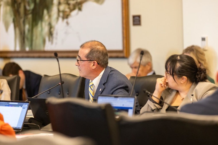 Oklahoma Lawmakers Secure Right to Appeal Against Major Utility Rate Hike in Supreme Court