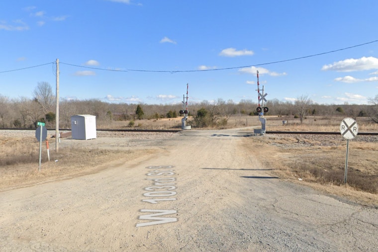 Oklahoma Man Killed After Train Strikes Pickup at Muskogee County Crossing