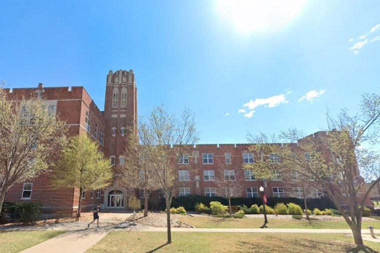 Oklahoma Surgeons Revolutionize Brain Surgery with 3D Augmented Reality Tech