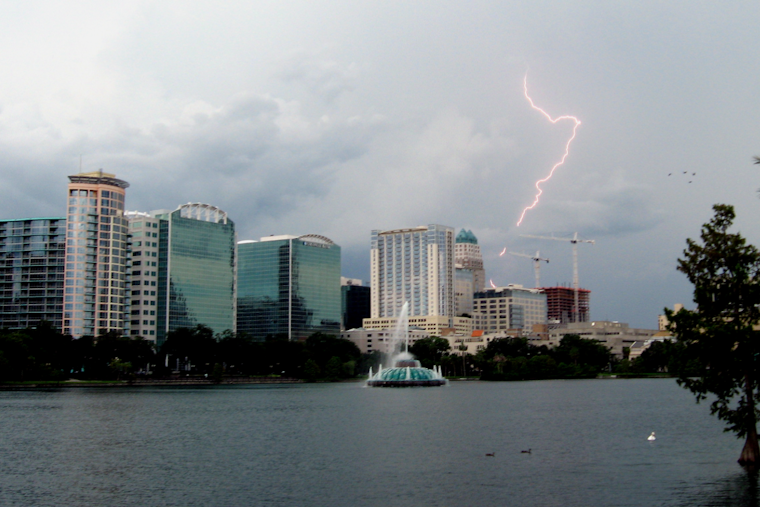Orlando Weather Alert: Prepare for Heavy Rain and Thunderstorms Followed by Sunny Skies