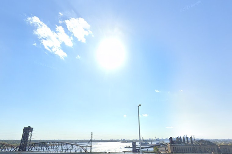 Philadelphia to Revel in Sunny Weekend Warmth Before Midweek Showers and Thunderstorms Arrive