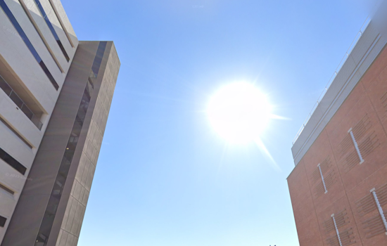 Phoenix Braces for Blazing Triple-Digit Weekend, Breezy Conditions Offer Little Reprieve